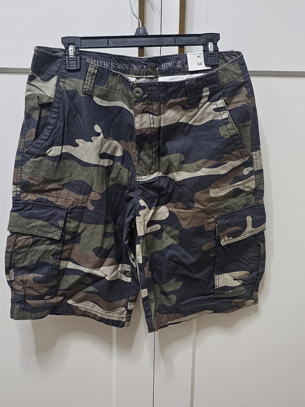 Smith's Cargo Shorts 34